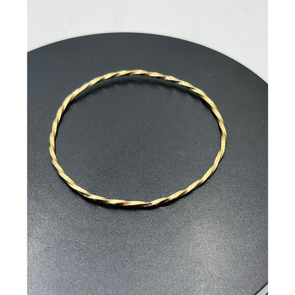 14K Yellow Gold Twisted Bangle Bracelet 8" Slip-On Acid Tested Estate Jewelry - Picture 1 of 9